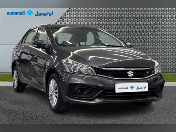 سوزوكي  سياز  2023  اوتوماتيك  73,966 كم  4 سلندر  سحب امامي  سيدان  رمادي  تحت الضمان