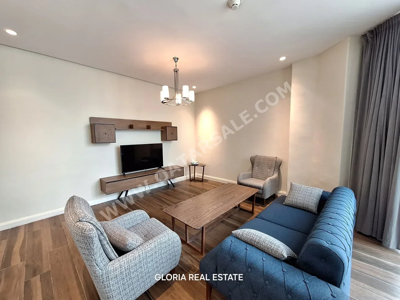 2 Bedrooms  Apartment  For Rent  in Doha -  The Pearl  Fully Furnished