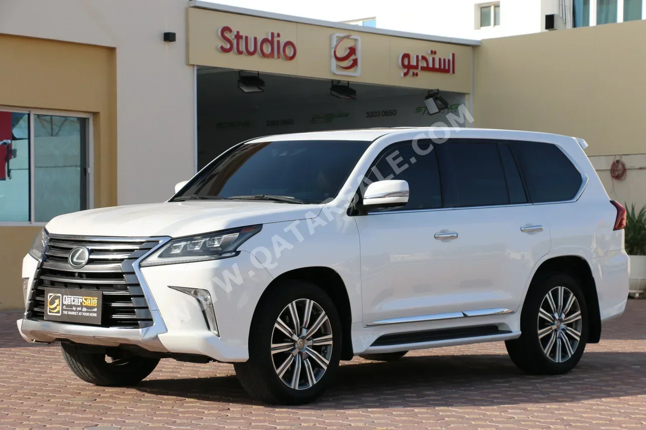 لكزس  ال اكس  570  2016  اوتوماتيك  296,000 كم  8 سلندر  دفع رباعي  اس يو في  أبيض