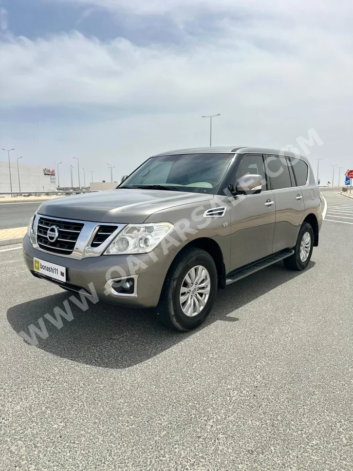 Nissan Patrol SE 2013 Automatic 434,000 Km 8 Cylinder Four Wheel Drive (4WD) SUV Gray