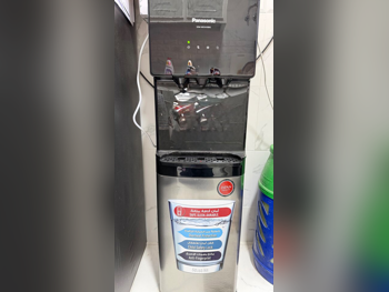 Water Coolers Black  Hot And Cold  Japan  Safety Lock -  Bottom Loading