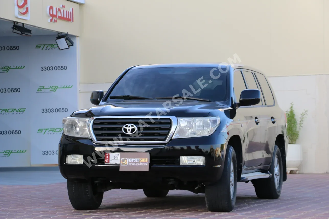 تويوتا  لاند كروزر  جي اكس  2010  اوتوماتيك  317,000 كم  6 سلندر  دفع رباعي  اس يو في  أسود