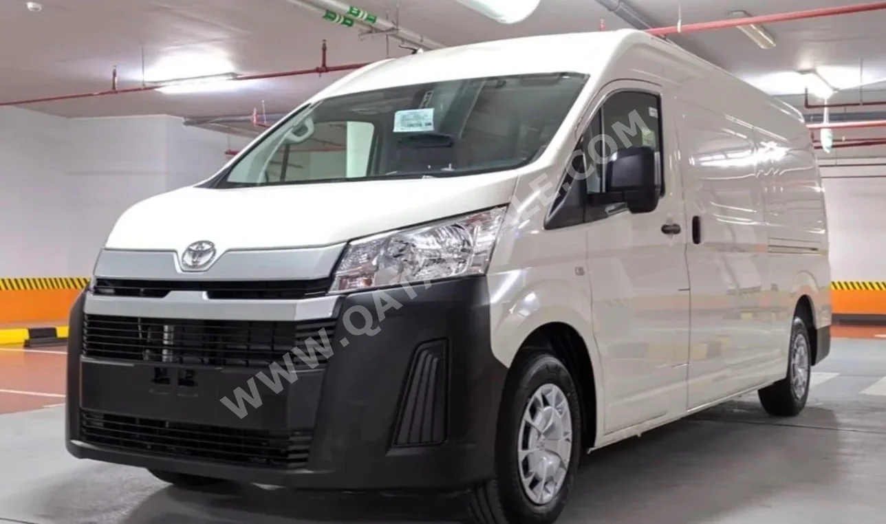 تويوتا  هايس  6 سلندر  فان  أبيض  2026