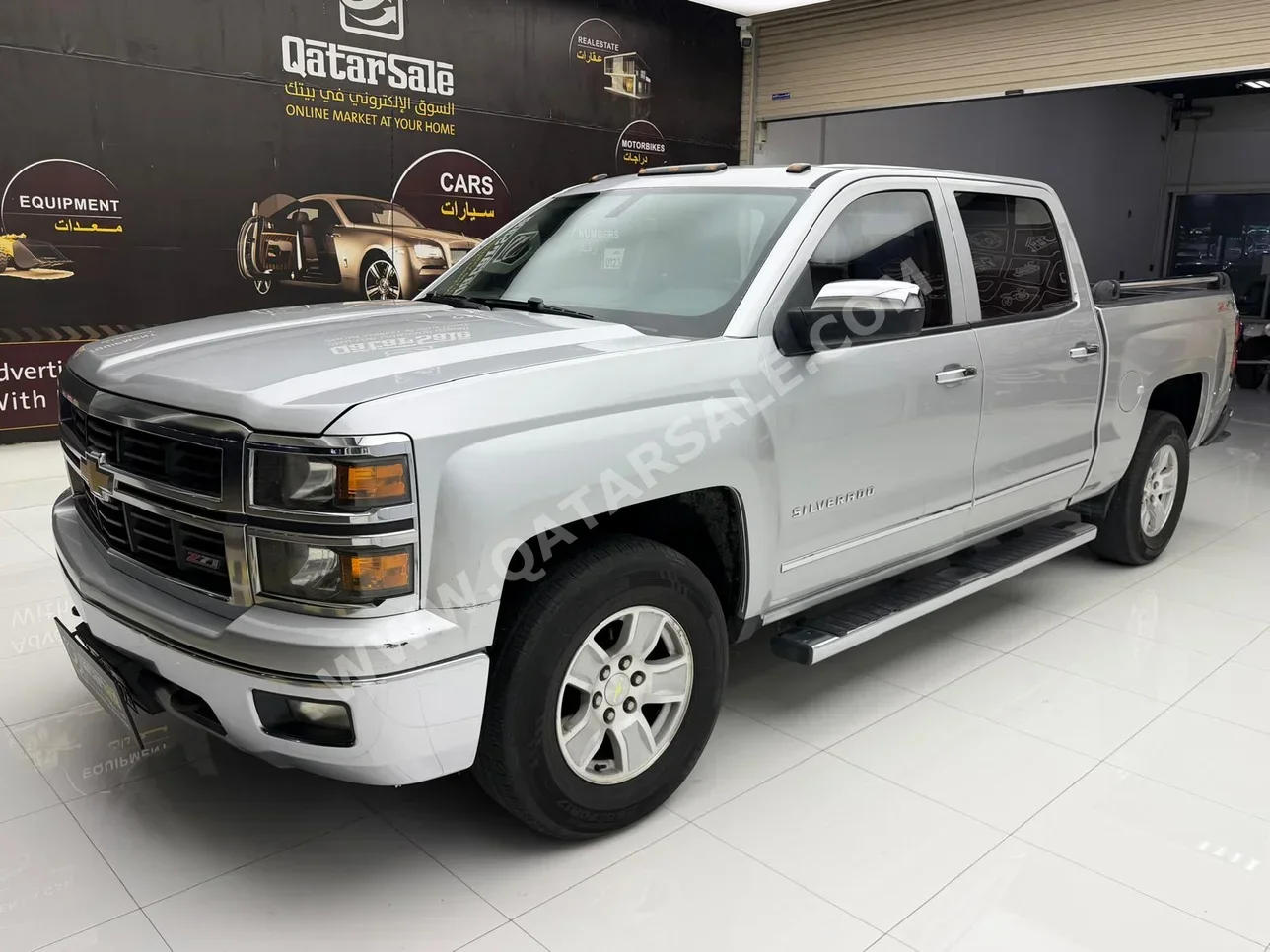 Chevrolet Silverado 2014 Automatic 170,000 Km 8 Cylinder Four Wheel Drive (4WD) Pick Up Silver