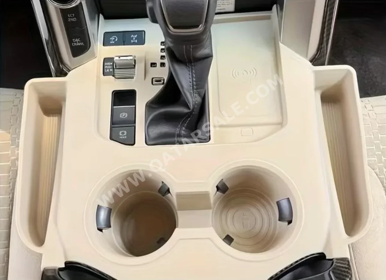 قطع غيار السيارات - تويوتا  لاند كروزر  - أكسسوارات  - الصين