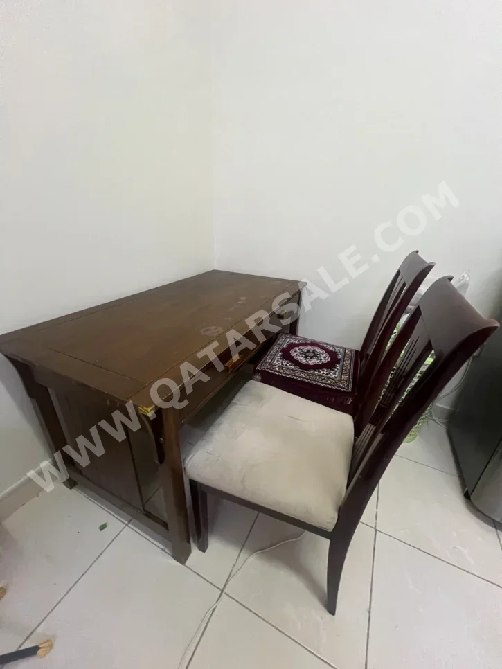 المكاتب ومكاتب الحاسوب - مكتب  - بنى