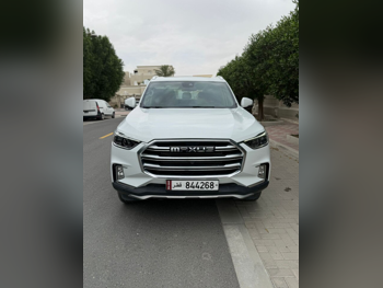 ماكسس  دي 90  2023  اوتوماتيك  16,000 كم  4 سلندر  دفع رباعي  اس يو في  أبيض  تحت الضمان