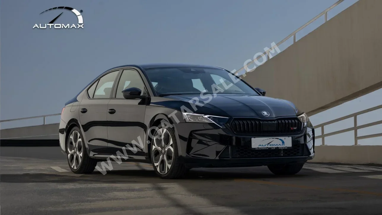 Skoda Octavia RS 2025 Automatic 0 Km 4 Cylinder Front Wheel Drive (FWD) Sedan Black With Warranty
