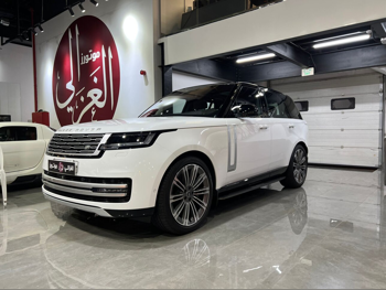 لاند روفر  رنج روفر  فوج اوتوبايوغرافي  2023  اوتوماتيك  67,000 كم  8 سلندر  دفع رباعي  اس يو في  أبيض  تحت الضمان