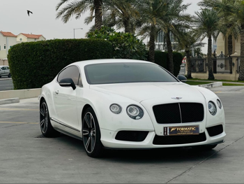 Bentley  Continental  GT  2015  Automatic  62,000 Km  12 Cylinder  All Wheel Drive (AWD)  Coupe / Sport  White