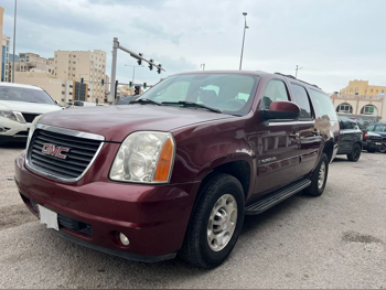 GMC  Yukon  XL  2008  Automatic  436,000 Km  8 Cylinder  Four Wheel Drive (4WD)  SUV  Maroon