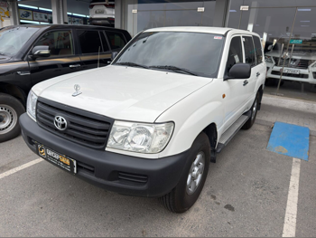 تويوتا  لاند كروزر  جي  2006  عادي  360,000 كم  6 سلندر  دفع رباعي  اس يو في  أبيض