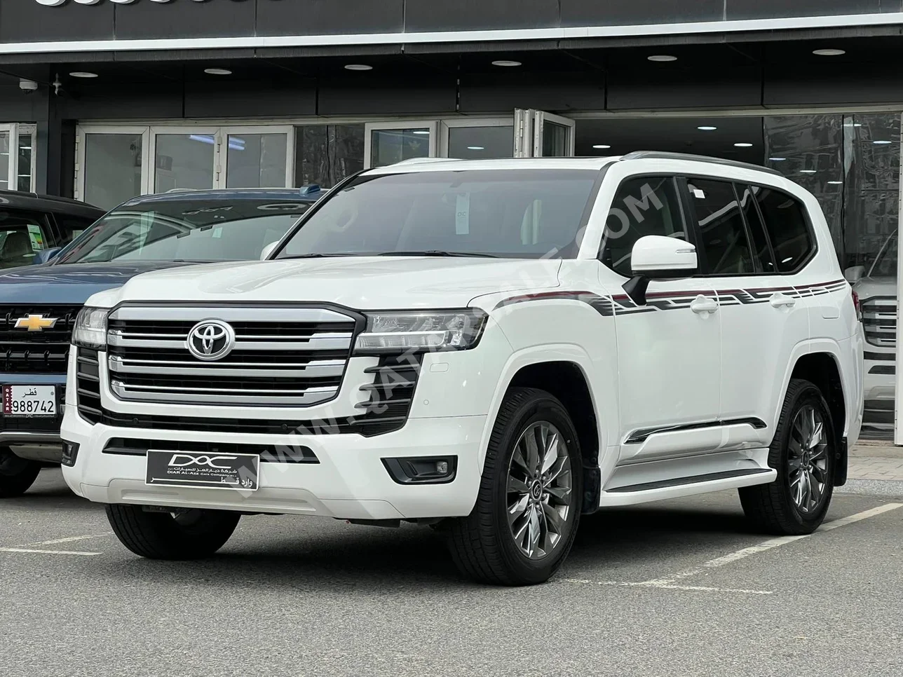 تويوتا  لاند كروزر  جي اكس ار توين توربو  2023  اوتوماتيك  47,000 كم  6 سلندر  دفع رباعي  اس يو في  أبيض  تحت الضمان