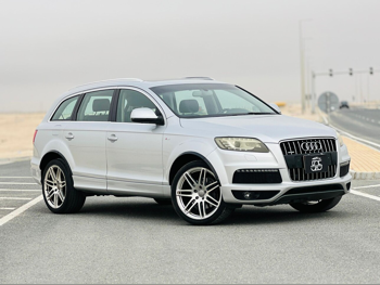 اودي  كيو 7  اس-لاين  2010  اوتوماتيك  122,000 كم  8 سلندر  دفع رباعي  اس يو في  فضي