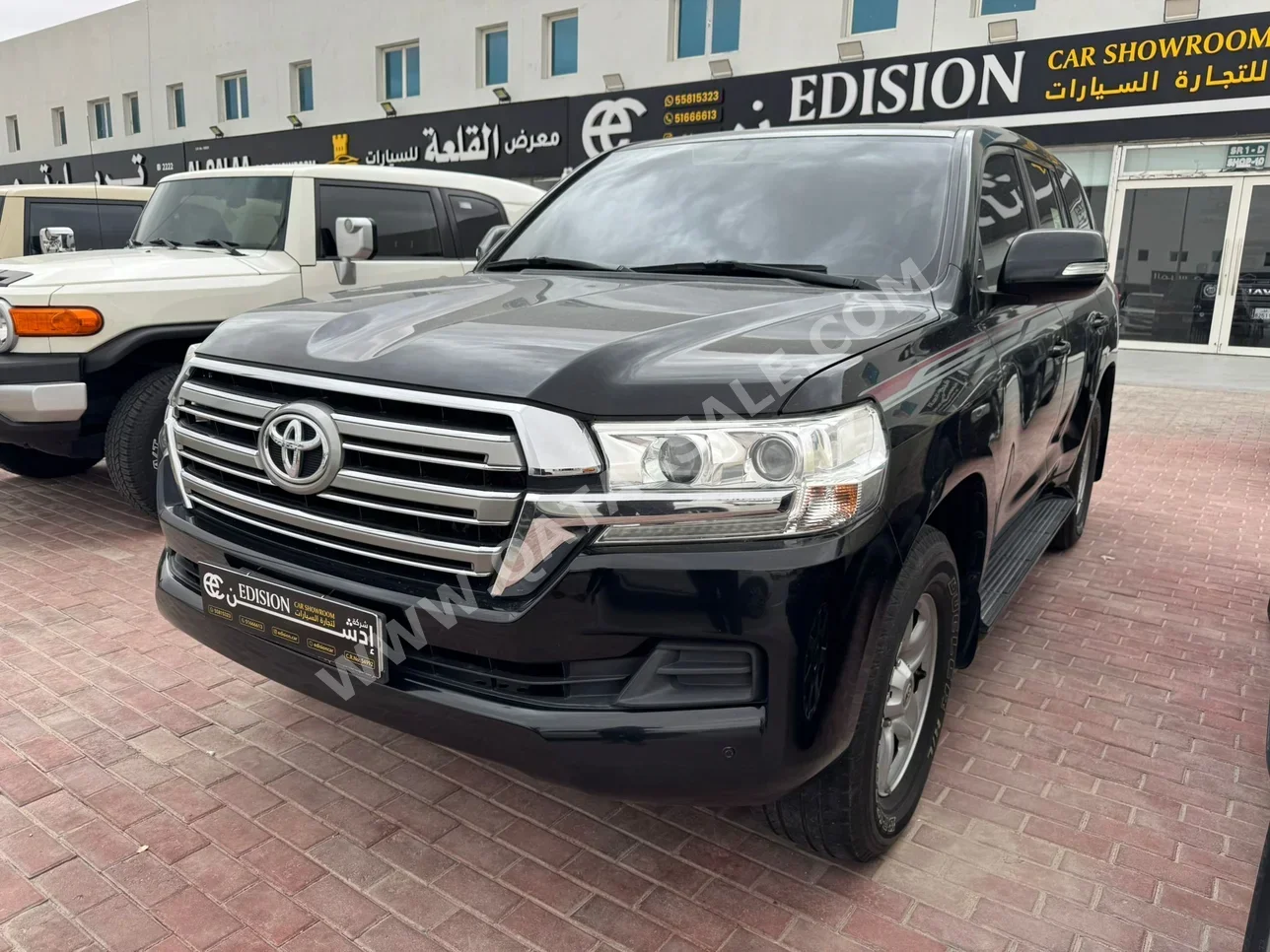 تويوتا  لاند كروزر  جي  2020  اوتوماتيك  217,000 كم  6 سلندر  دفع رباعي  اس يو في  أسود
