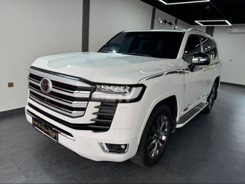 تويوتا  لاند كروزر  في اكس ار توين توربو  2025  اوتوماتيك  37,000 كم  6 سلندر  دفع رباعي  اس يو في  أبيض  تحت الضمان