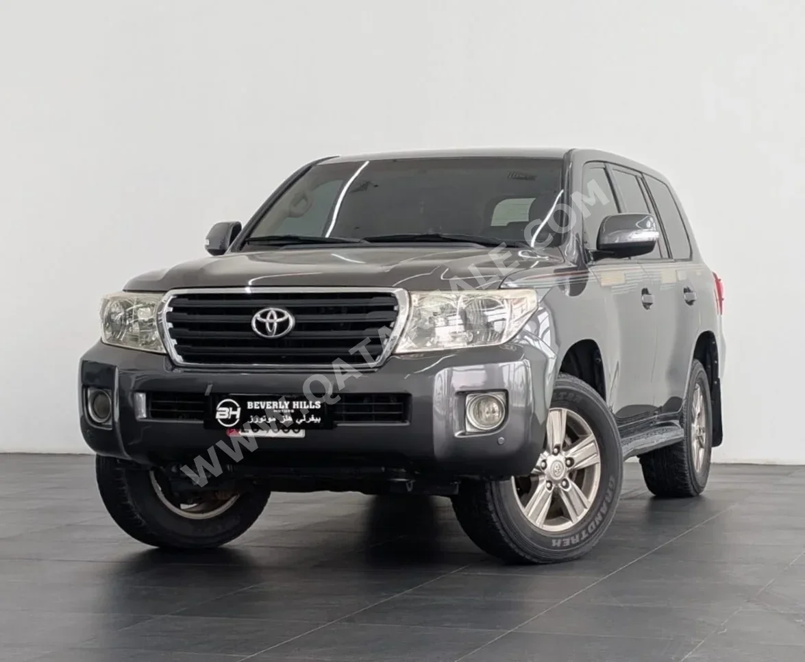 Toyota  Land Cruiser  GX  2014  Automatic  248,520 Km  6 Cylinder  Four Wheel Drive (4WD)  SUV  Brown