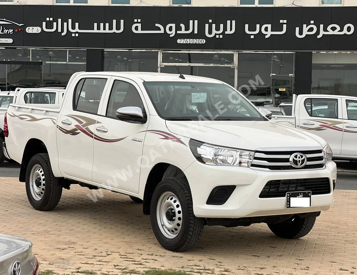 تويوتا هاي لوكس 2026 عادي 0 كم 4 سلندر دفع رباعي بيكب أبيض تحت الضمان
