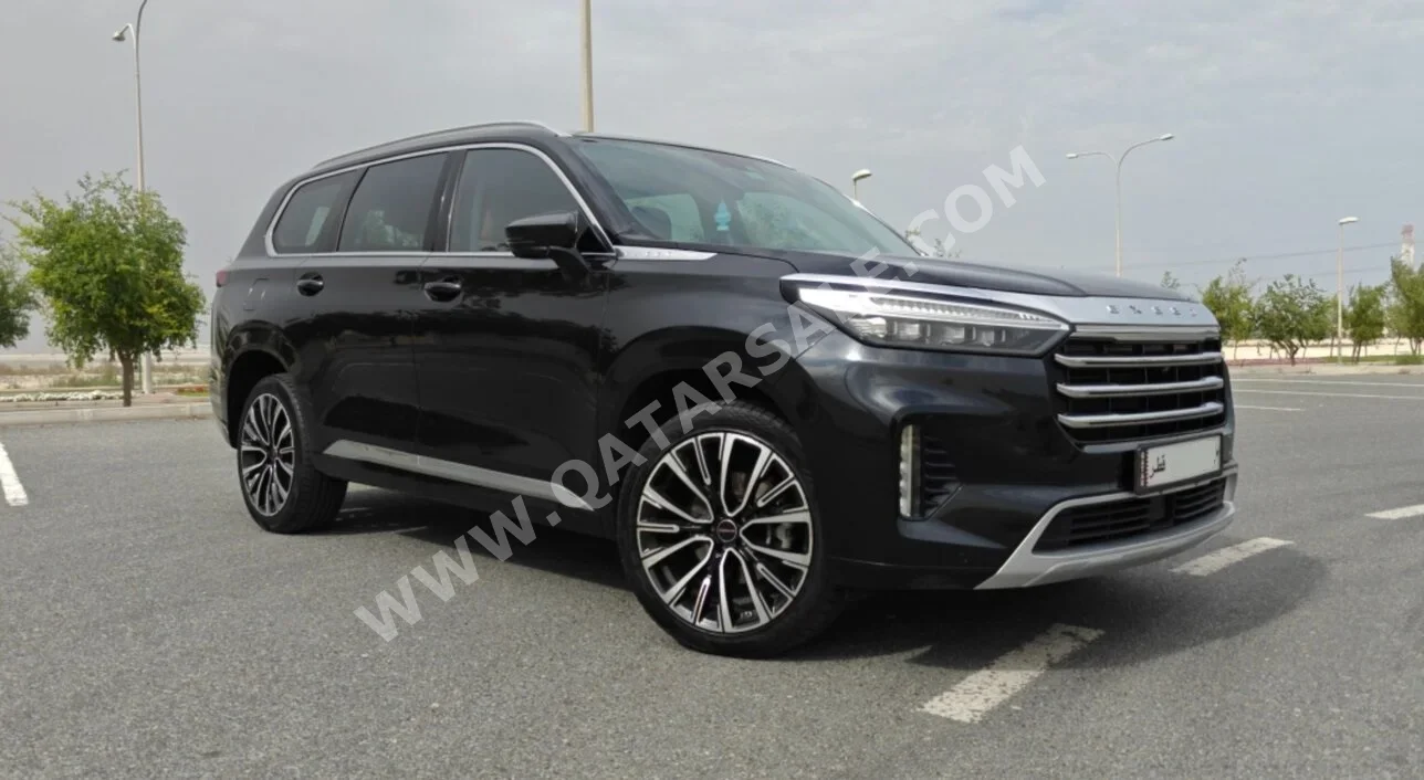 إكسيد  في اكس  400 تي  2023  اوتوماتيك  80,000 كم  4 سلندر  دفع كلي مستمر  اس يو في  أسود  تحت الضمان