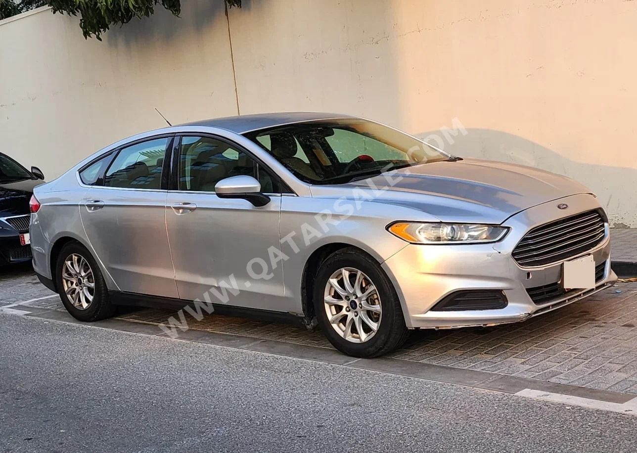 Ford Fusion 2016 Automatic 159,000 Km 4 Cylinder Front Wheel Drive (FWD) Sedan Silver