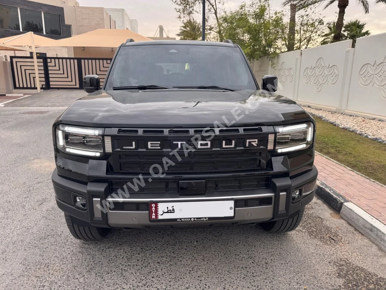 جيتور  جي 700  فلاج شب  2026  اوتوماتيك  6,500 كم  4 سلندر  دفع رباعي  اس يو في  أسود  تحت الضمان
