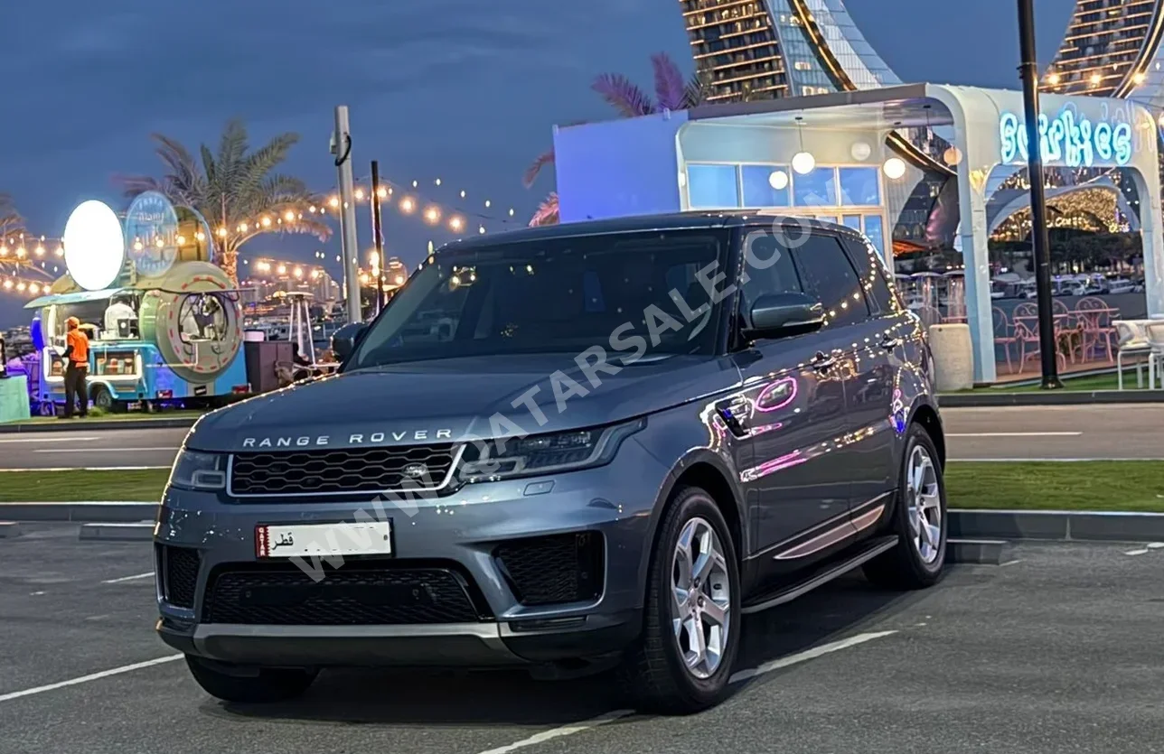 لاند روفر  رنج روفر  سبورت اتش اس اي  2018  اوتوماتيك  59,000 كم  6 سلندر  دفع رباعي  اس يو في  ازرق