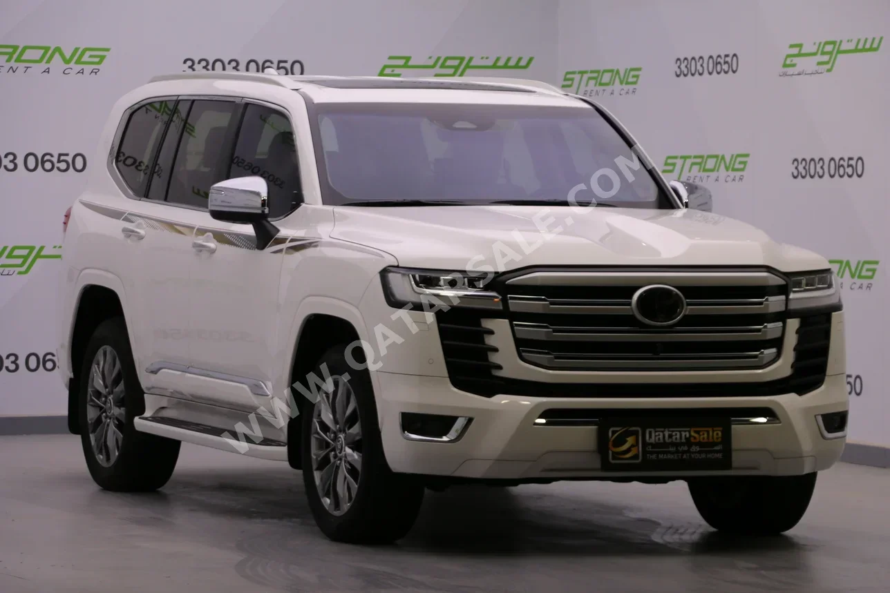 تويوتا لاند كروزر في اكس ار توين توربو 2025 اوتوماتيك 14,000 كم 6 سلندر دفع رباعي اس يو في أبيض تحت الضمان