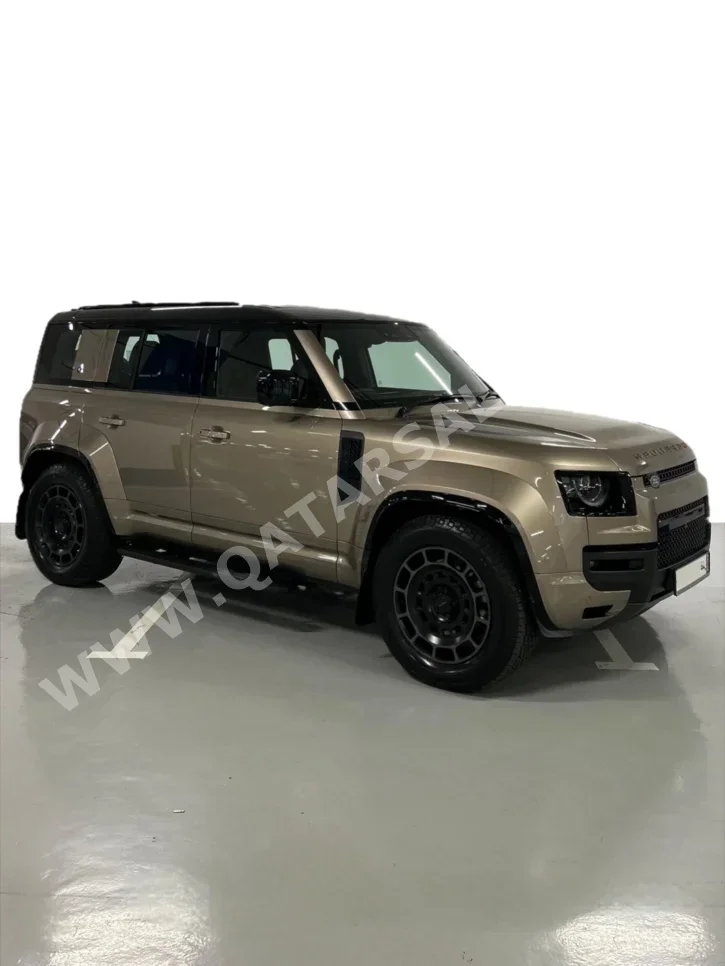Land Rover  Defender  Octa  2026  Automatic  11,000 Km  8 Cylinder  Four Wheel Drive (4WD)  SUV  Gold  With Warranty