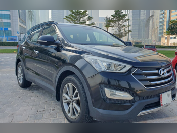 Hyundai  Santa Fe  2014  Automatic  147,000 Km  6 Cylinder  Four Wheel Drive (4WD)  SUV  Black  With Warranty