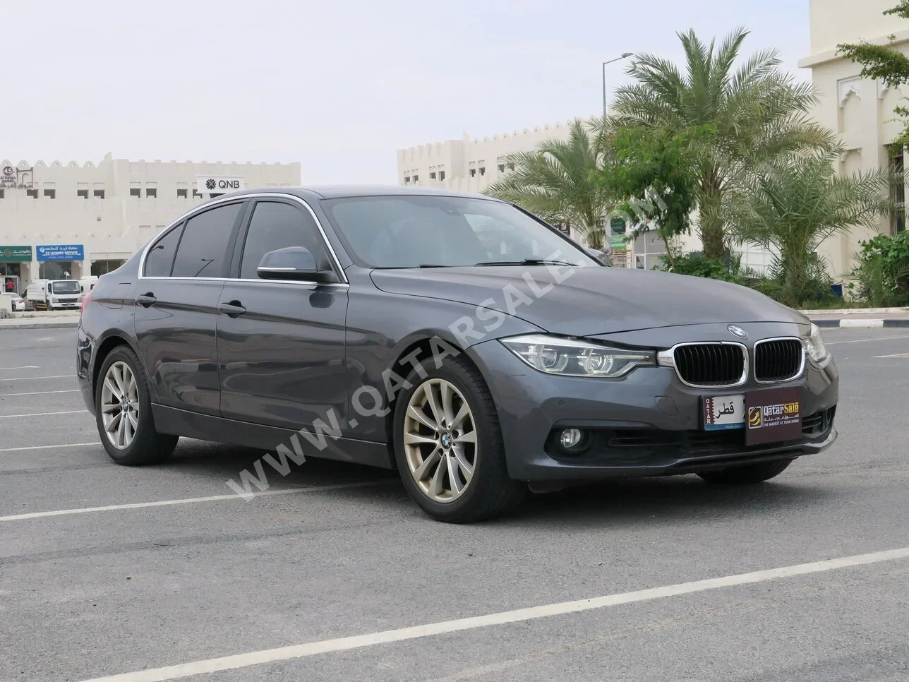 بي ام دبليو  الفئة - الثالثة  318i  2018  اوتوماتيك  116,000 كم  3 سلندر  دفع خلفي  سيدان  رمادي