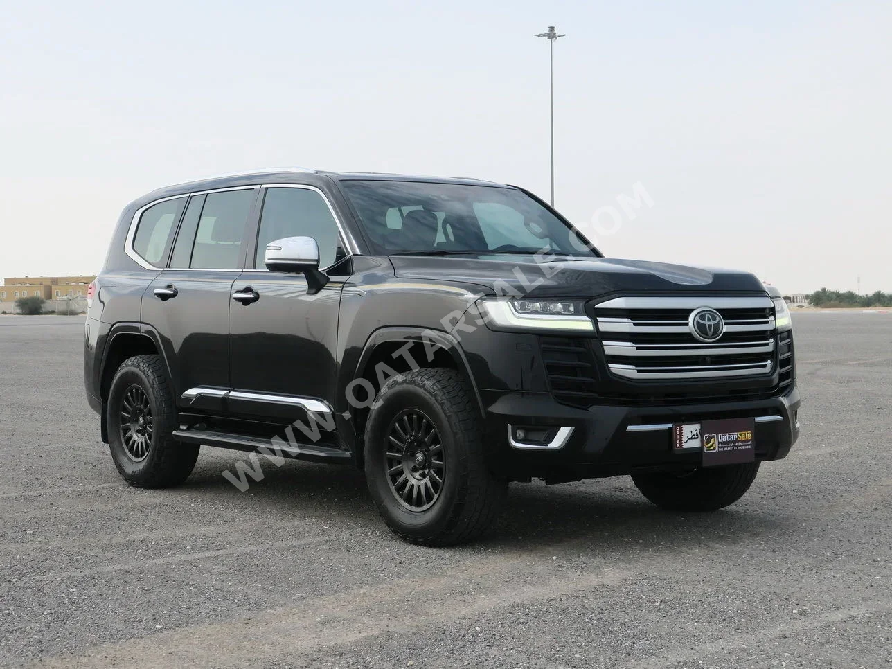 Toyota  Land Cruiser  VXR Twin Turbo  2023  Automatic  130,000 Km  6 Cylinder  Four Wheel Drive (4WD)  SUV  Black