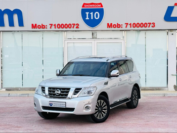 Nissan  Patrol  Platinum  2016  Automatic  185,000 Km  8 Cylinder  Four Wheel Drive (4WD)  SUV  Silver