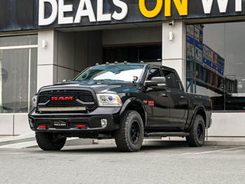 Dodge  Ram  1500 Laramie  2015  Automatic  154,000 Km  8 Cylinder  Four Wheel Drive (4WD)  Pick Up  Black