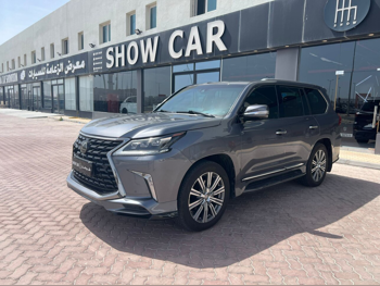 Lexus  LX  570 S  2017  Automatic  234,000 Km  8 Cylinder  Four Wheel Drive (4WD)  SUV  Gray
