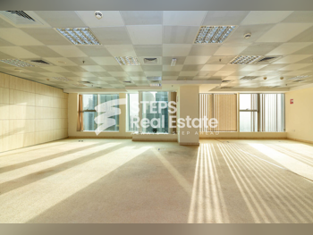 مكاتب تجارية - غير مفروشة  - الدوحة  - الخليج الغربي