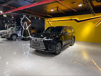Lexus  LX  600 Luxury  2024  Automatic  48,000 Km  6 Cylinder  Four Wheel Drive (4WD)  SUV  Black  With Warranty