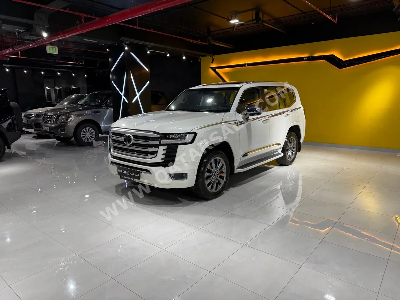 Toyota  Land Cruiser  VXR Twin Turbo  2024  Automatic  40,000 Km  6 Cylinder  Four Wheel Drive (4WD)  SUV  White  With Warranty