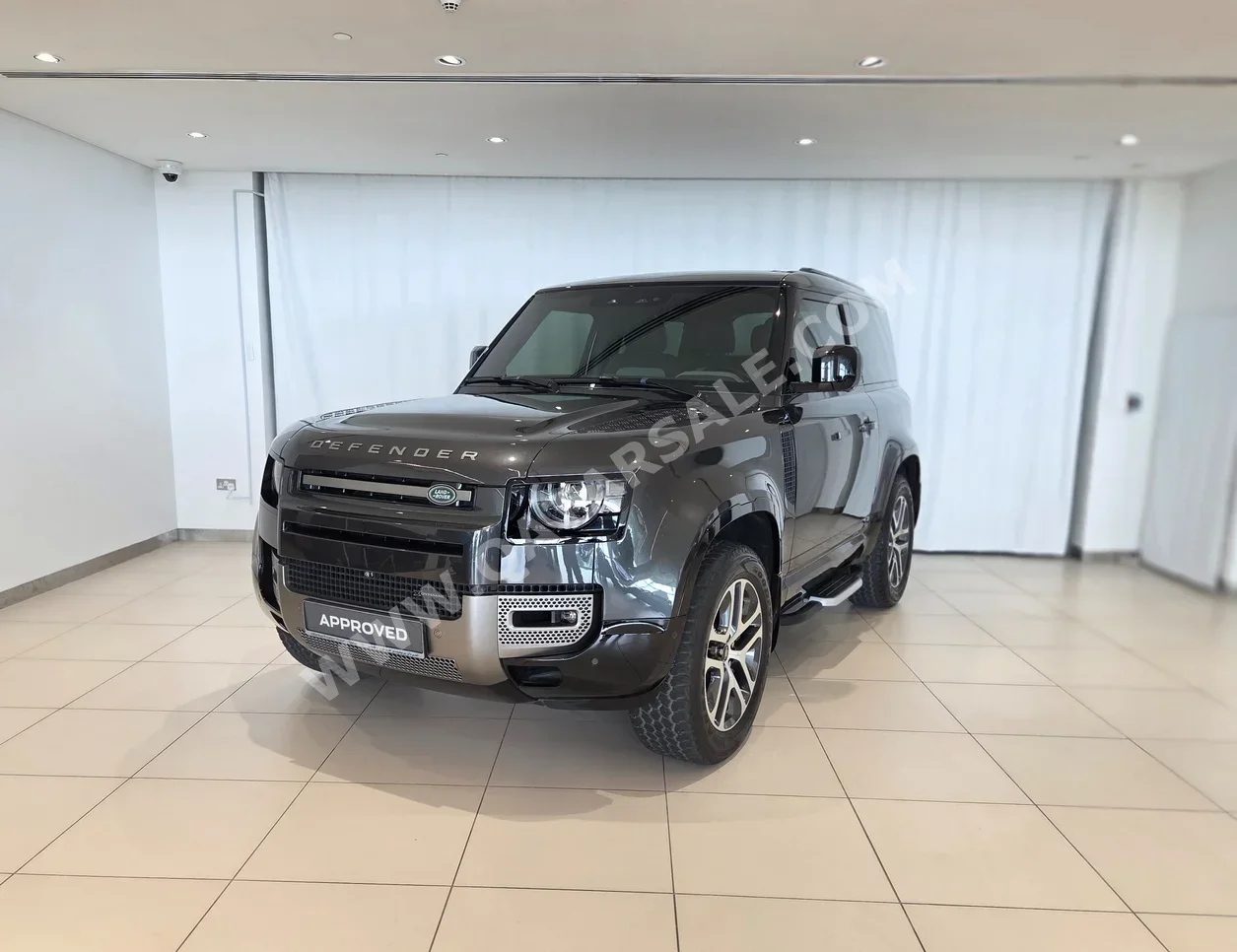 لاند روفر  ديفيندر  90 اس اي  2023  اوتوماتيك  23,360 كم  6 سلندر  دفع رباعي  اس يو في  رمادي كاربيثيان  تحت الضمان