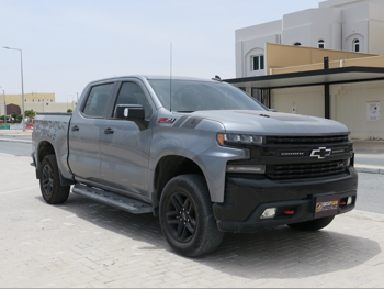 Chevrolet  Silverado  LT Trail Boss Z71  2021  Automatic  161,000 Km  8 Cylinder  Four Wheel Drive (4WD)  Pick Up  Gray