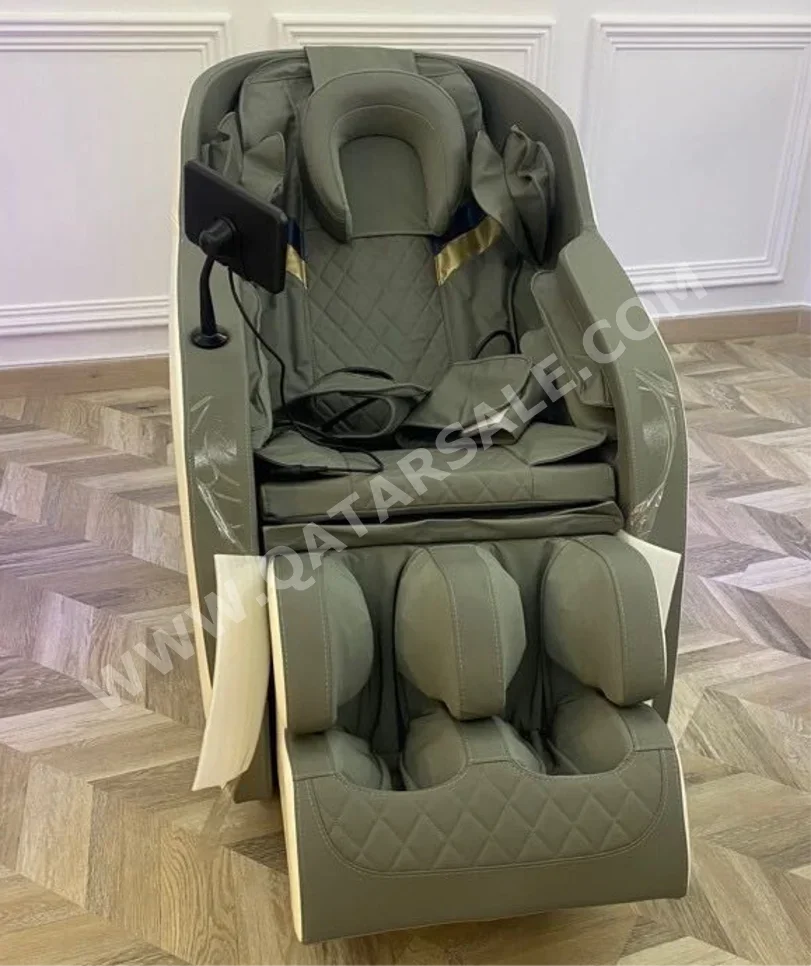 Massage Chair BestMassage  Gray  China  All Body  4D
