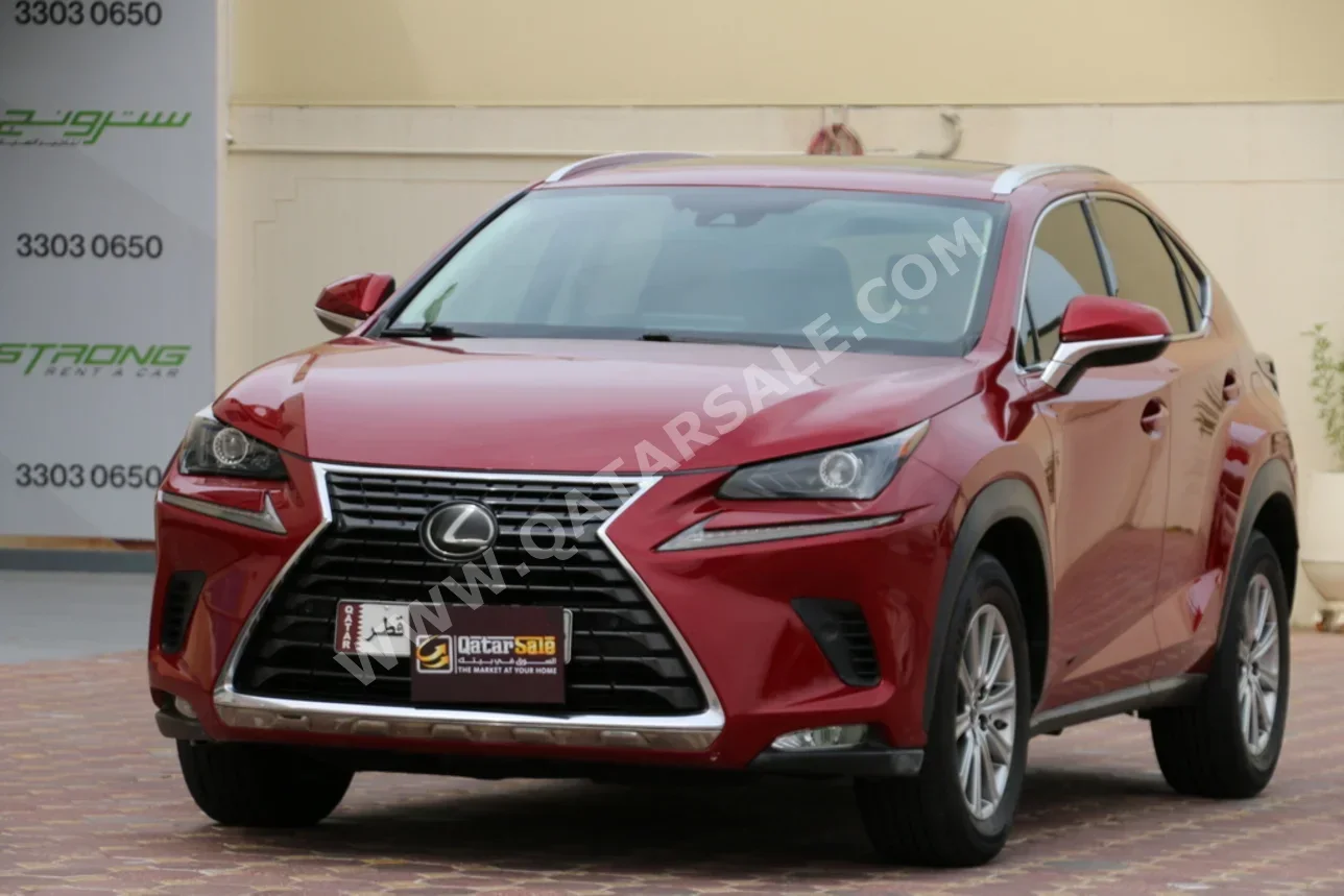 لكزس  ان اكس  300  2021  اوتوماتيك  115,000 كم  4 سلندر  دفع خلفي  اس يو في  أحمر