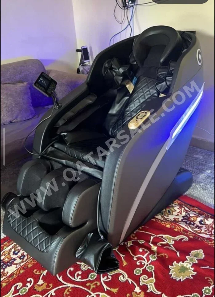 Massage Chair Leercon  Black  All Body  4D