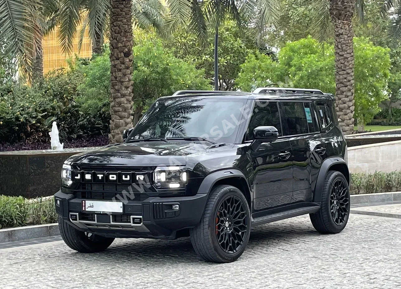 Jetour  T2 luxury Plus  4 Cylinder  SUV 4x4  Black  2025