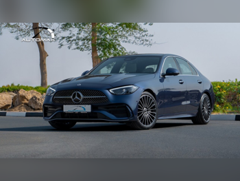 مرسيدس - بنز  سي - كلاس  200 اي ام جي  2026  اوتوماتيك  0 كم  4 سلندر  دفع خلفي  سيدان  أزرق غامق  تحت الضمان