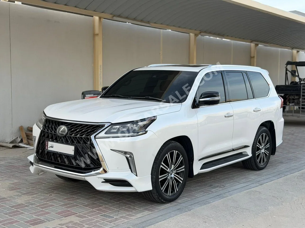 لكزس  ال اكس  570 اس  2018  اوتوماتيك  190,000 كم  8 سلندر  دفع رباعي  اس يو في  أبيض