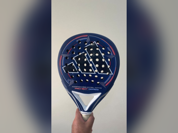 مضارب التنس / بادل اديداس  أزرق  للأطفال  17 بوصة  224  160 جرام  105 بوصة  للمتوسط