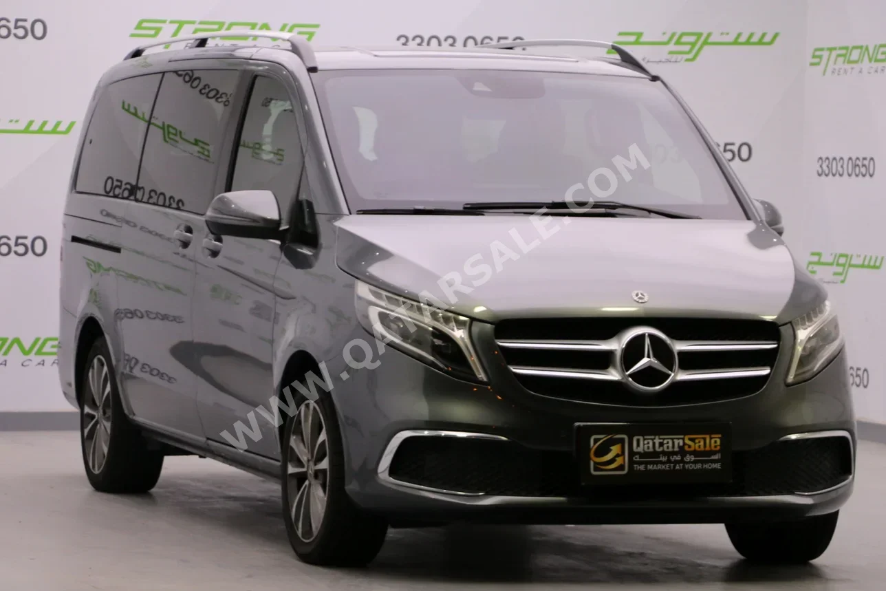 مرسيدس - بنز  في - كلاس  250  2021  اوتوماتيك  165,000 كم  4 سلندر  سحب امامي  فان \ باص  رمادي