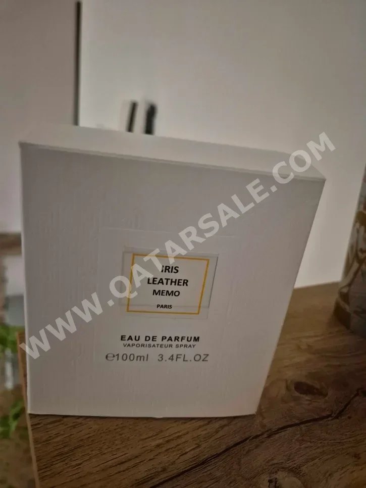 العطور والعناية بالجسم عطور  كلا الجنسين  IRIS Leather Memo Paris  فرنسا  100 مل