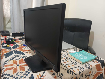 الشاشات ال جي \  185 بوصة  أسود  اتش دي ام اي