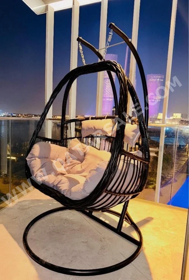 كراسي متأرجحة أسود و رمادي